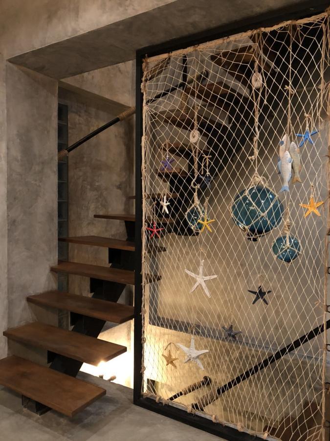 Blackjack Bar And Hostel 차웽 외부 사진