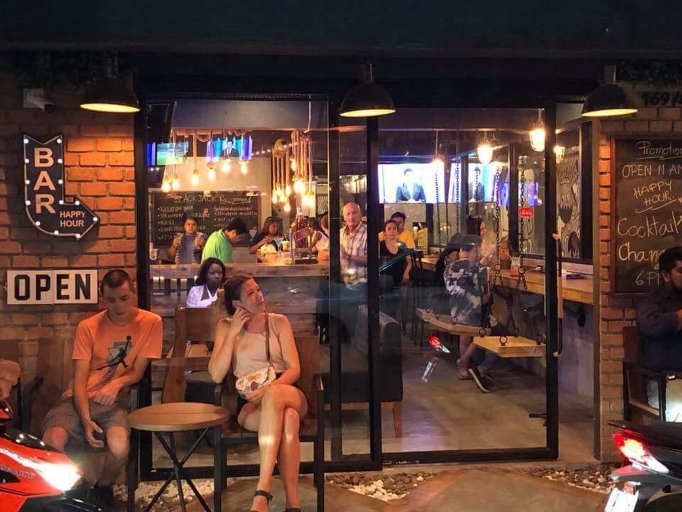 Blackjack Bar And Hostel 차웽 외부 사진